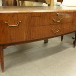 889 5337 DRESSING TABLE
